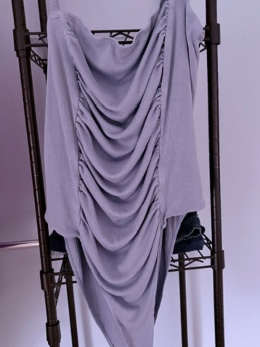 Flattering Ruched body Suit - Picture 3 of 3